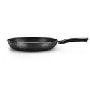 Frigideira Multifuncional de Fundo Plano para Bife, Panela Leve para Omelete, Frigideira Antiaderente Livre de PFOA com Aquecimento Rápido, Ferramenta de Cozinha para Preparos Diversos.