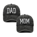 Boné Bordado “Mom & Dad”, Presente para Casais e Pais, Boné Ajustável Estilo Baseball, Presente para Dia dos Pais e Mães